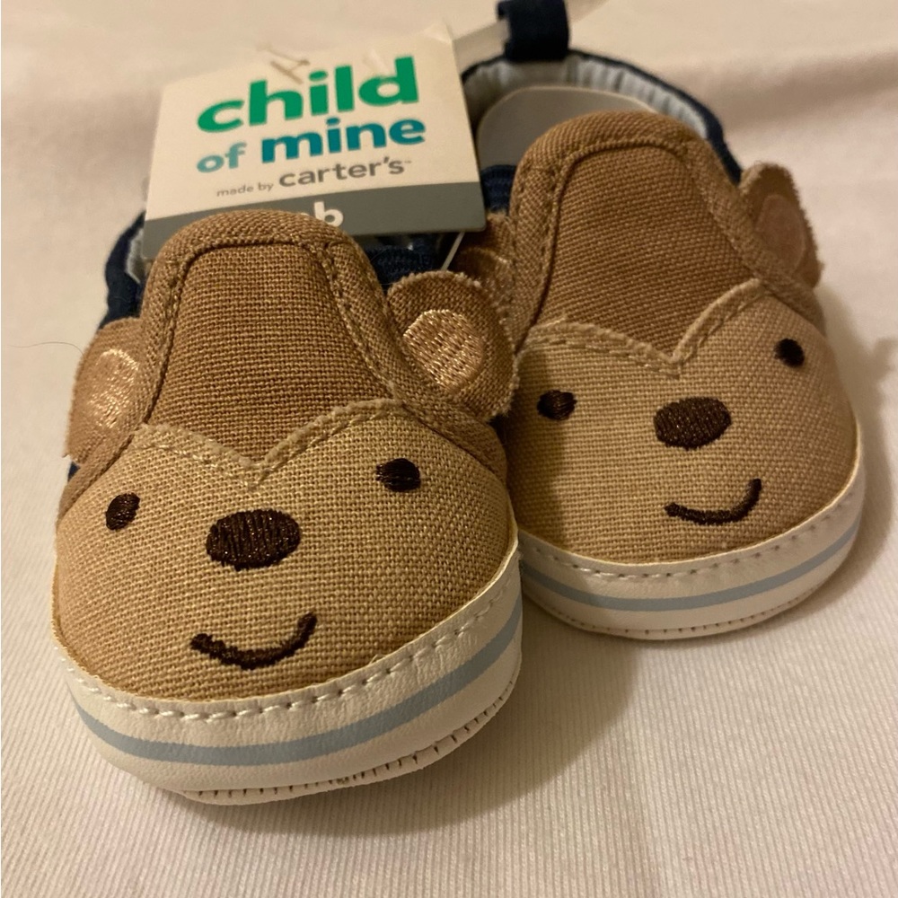 brand NEW carters NEWBORN baby BOOTIES 💙🫄🧸